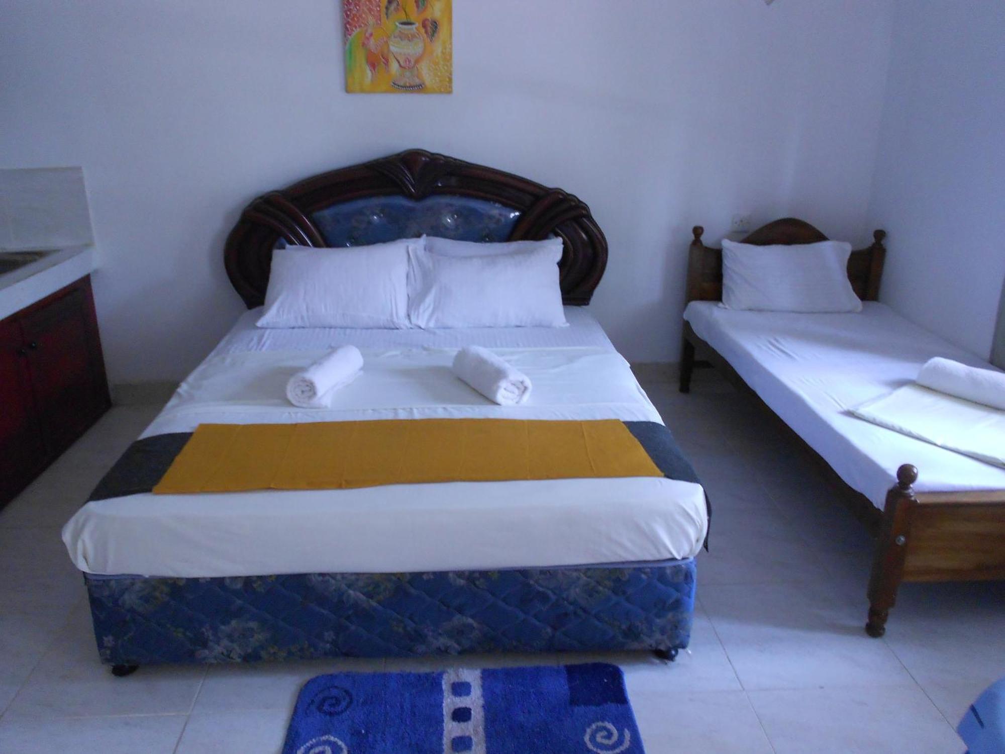 Shanith Guesthouse Негомбо Экстерьер фото